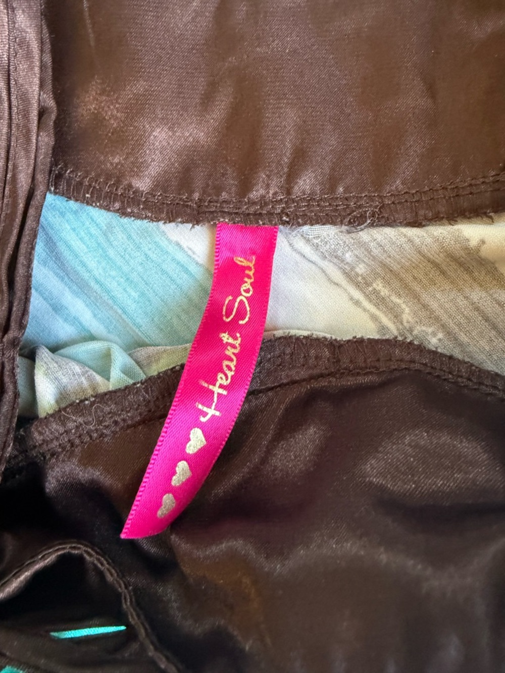 Y2K banded waist tank with rosettes satin 2000s Miami wine mom - Picture 3 of 4